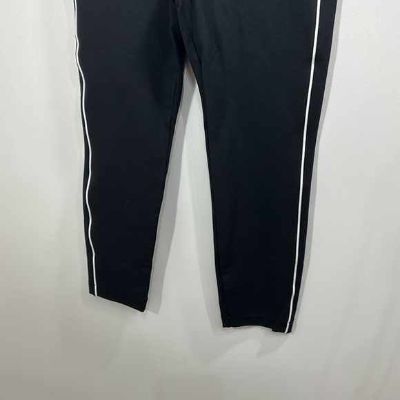 Spanx Perfect Pant ankle piped skinny  classic black size medium petite. NWT. - Picture 3 of 11